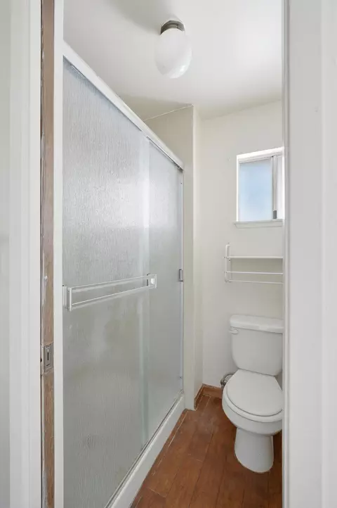 Bath - 1219 E Feemster Ave, Visalia, CA 93292 photo 4 of 4