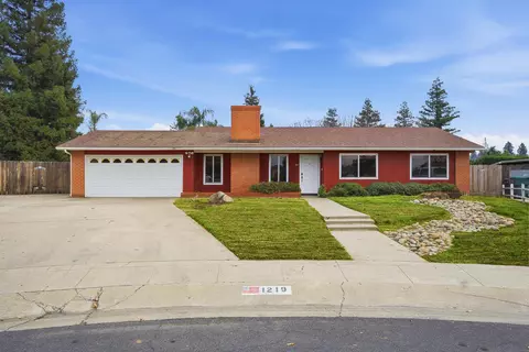 Exterior - 1219 E Feemster Ave, Visalia, CA 93292 photo 5 of 5