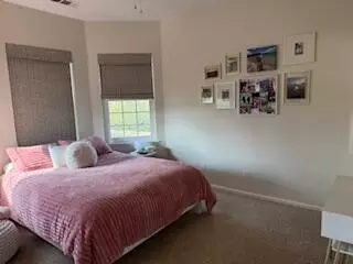 Bedroom - 32500 Rd 144, Visalia, CA 93292 photo 1 of 6