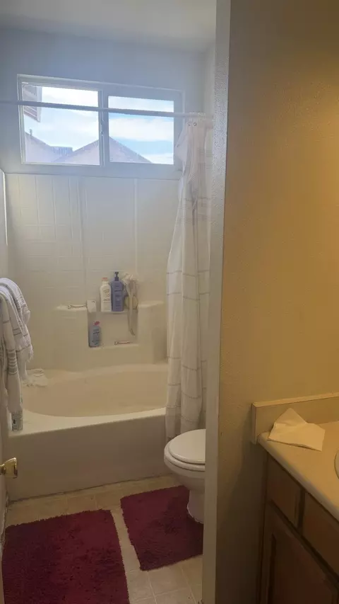 1926 Carnation Ct, Corcoran, CA 93212 photo 3