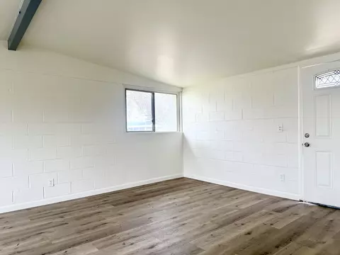 Living - 210 Sequoia Dr, Exeter, CA 93221 photo 2 of 3