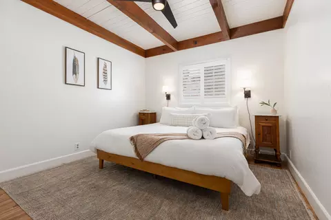 Bedroom - 44762 Hammond Dr, Three Rivers, CA 93271 photo 1 of 13