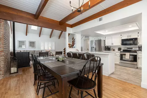 Dining - 44762 Hammond Dr, Three Rivers, CA 93271 photo 1 of 9