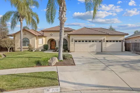 729 St Thomas Ct, Exeter, CA 93221