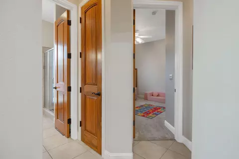 Entry Way - 729 St Thomas Ct, Exeter, CA 93221 photo 11 of 11