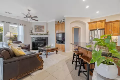 Other - 729 St Thomas Ct, Exeter, CA 93221 photo 5 of 11