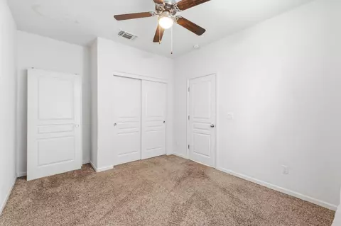 Bedroom - 3917 E Myrtle Ave, Visalia, CA 93292 photo 1 of 5