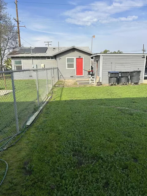 Exterior - 2703 E Goshen Ave, Visalia, CA 93292 photo 7 of 8