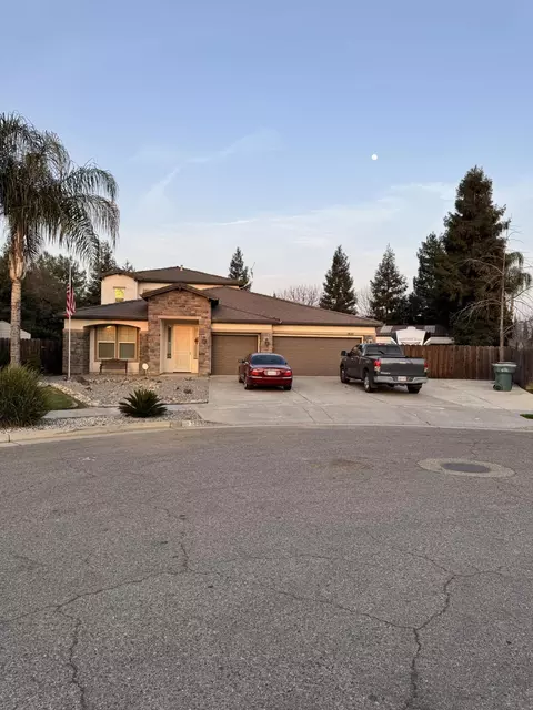 1826 Tocia Ave, Tulare, CA 93274