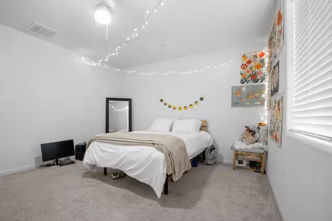 Bedroom - 3142 E Seeger Ave, Visalia, CA 93277 photo 2 of 5