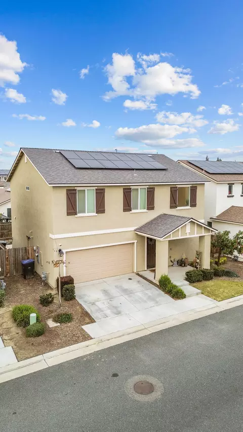View/Area - 3142 E Seeger Ave, Visalia, CA 93277 photo 3 of 3