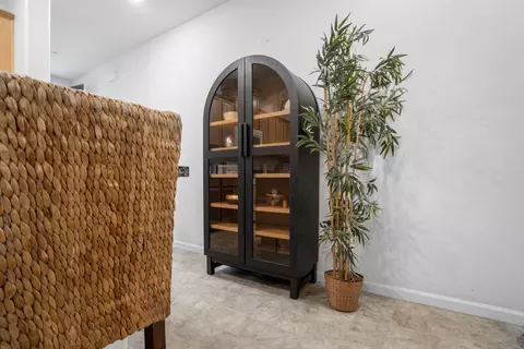 Entry Way - 3142 E Seeger Ave, Visalia, CA 93277 photo 1 of 3