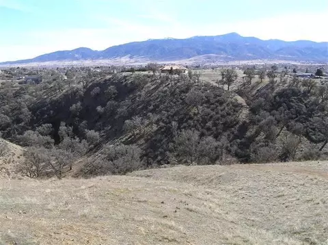 Daffodil Lane, Tehachapi, CA 93561 photo 2