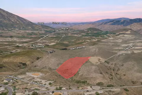 Daffodil Lane, Tehachapi, CA 93561