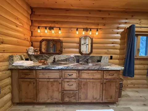 Bath - 44931 N N Frk, Three Rivers, CA 93271 photo 6 of 7