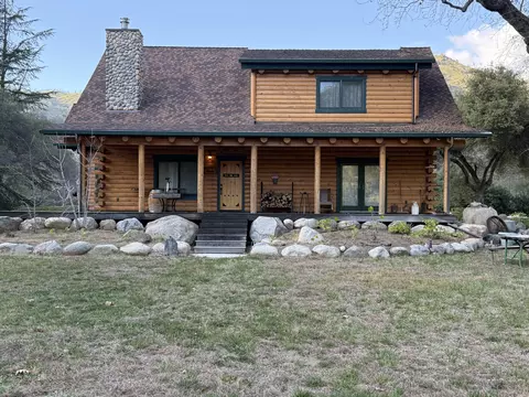 Exterior - 44931 N N Frk, Three Rivers, CA 93271 photo 2 of 5