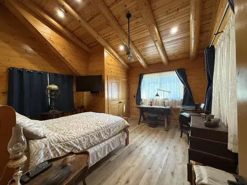 Bedroom - 44931 N N Frk, Three Rivers, CA 93271 photo 4 of 6