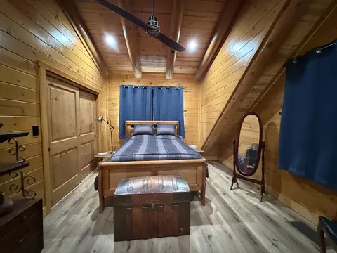 Bedroom - 44931 N N Frk, Three Rivers, CA 93271 photo 5 of 5