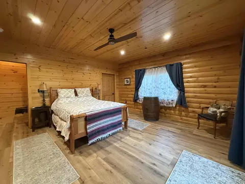Bedroom - 44931 N N Frk, Three Rivers, CA 93271 photo 2 of 6