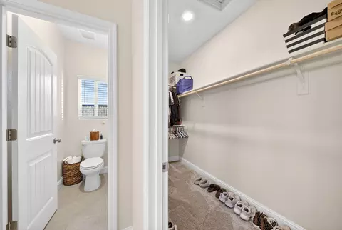 Entry Way - 1727 Softwind Dr, Tulare, CA 93274 photo 12 of 14