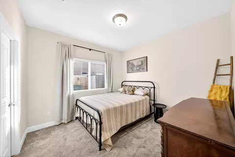 Bedroom - 1727 Softwind Dr, Tulare, CA 93274 photo 6 of 8