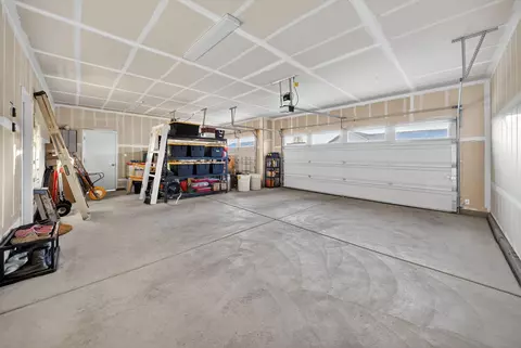 Other - 1727 Softwind Dr, Tulare, CA 93274 photo 17 of 18