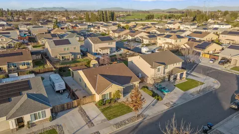 View/Area - 4016 E Cypress Ave, Visalia, CA 93292 photo 3 of 4