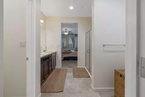 Entry Way - 4016 E Cypress Ave, Visalia, CA 93292 photo 9 of 12