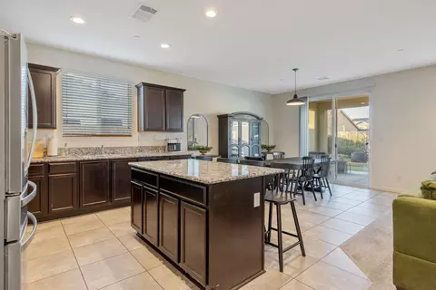 Kitchen - 4016 E Cypress Ave, Visalia, CA 93292 photo 1 of 4