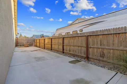 Exterior - 4016 E Cypress Ave, Visalia, CA 93292 photo 10 of 10