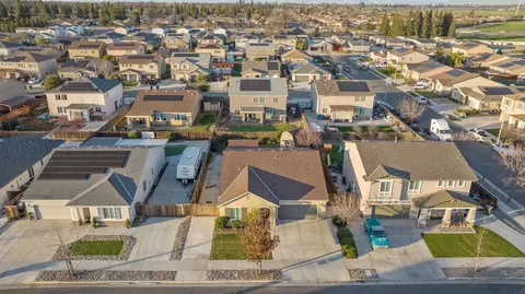 View/Area - 4016 E Cypress Ave, Visalia, CA 93292 photo 4 of 4