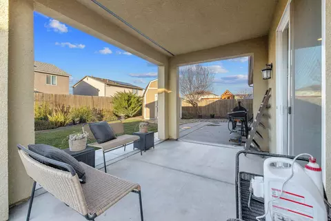 Exterior - 4016 E Cypress Ave, Visalia, CA 93292 photo 2 of 10