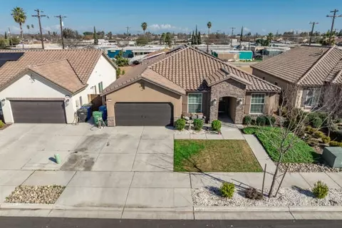 View/Area - 1150 Fire Fall Ave, Lemoore, CA 93245 photo 3 of 6