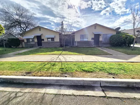 Exterior - 2222-2224 11th St, Reedley, CA 93654 photo 2 of 10