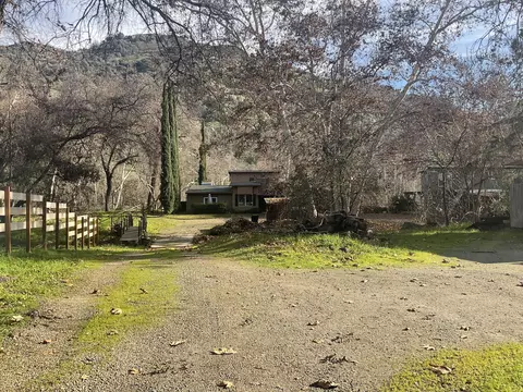 43788 Northfork Dr, Three Rivers, CA 93271