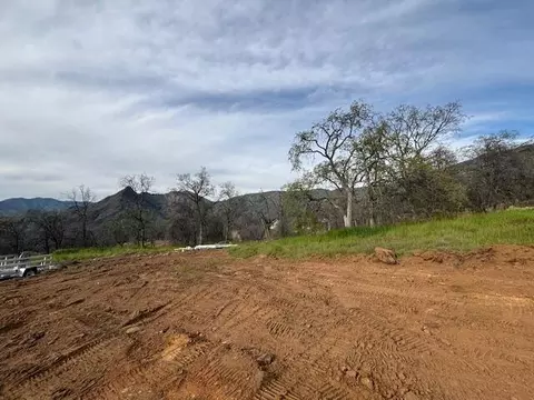 Buckhorn Trail, Three Rivers, CA 93271 photo 6