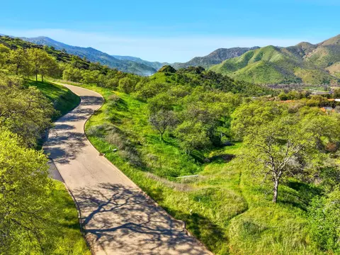 Corral Drive, Three Rivers, CA 93271 photo 3