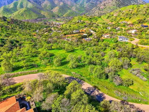 Corral Drive, Three Rivers, CA 93271 photo 9