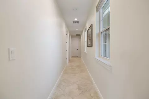 Entry Way - 3108 E Beech Ct, Visalia, CA 93292 photo 14 of 16