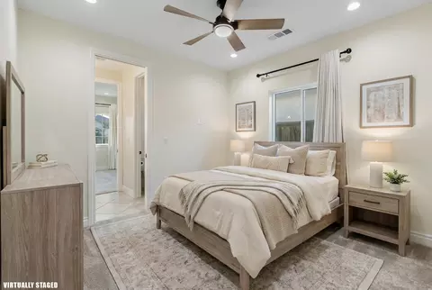 Bedroom - 3108 E Beech Ct, Visalia, CA 93292 photo 9 of 13
