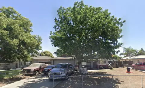 1588 S Marion St, Tulare, CA 93274