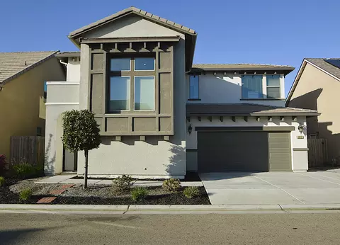 3412 W Venice Ave, Visalia, CA 93277