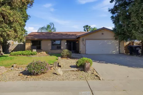 2728 S Jacob St, Visalia, CA 93277