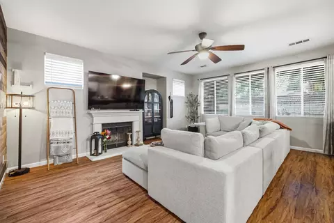 Living - 3929 S Bollinger St, Visalia, CA 93277 photo 1 of 2