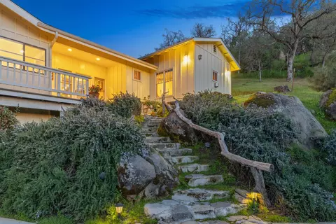 Exterior - 40209 Redtail Ln, Three Rivers, CA 93271 photo 66 of 73