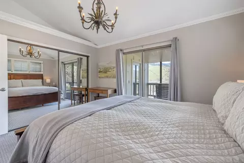 Bedroom - 40209 Redtail Ln, Three Rivers, CA 93271 photo 2 of 6