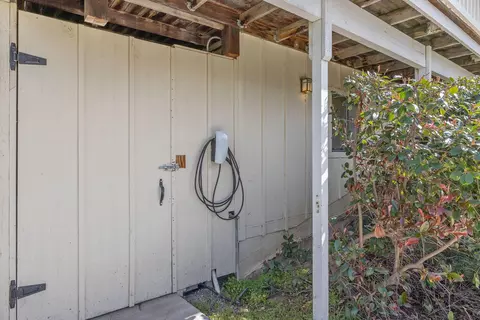 Exterior - 40209 Redtail Ln, Three Rivers, CA 93271 photo 12 of 73