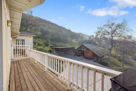 Exterior - 40209 Redtail Ln, Three Rivers, CA 93271 photo 38 of 73