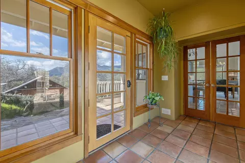 Entry Way - 40209 Redtail Ln, Three Rivers, CA 93271 photo 1 of 14