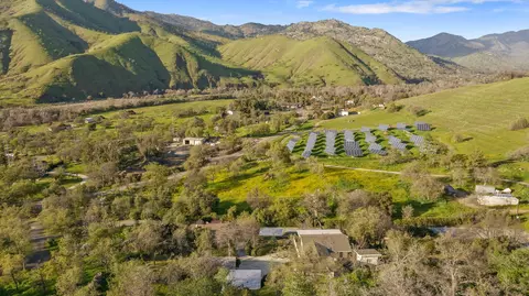 View/Area - 40209 Redtail Ln, Three Rivers, CA 93271 photo 8 of 11
